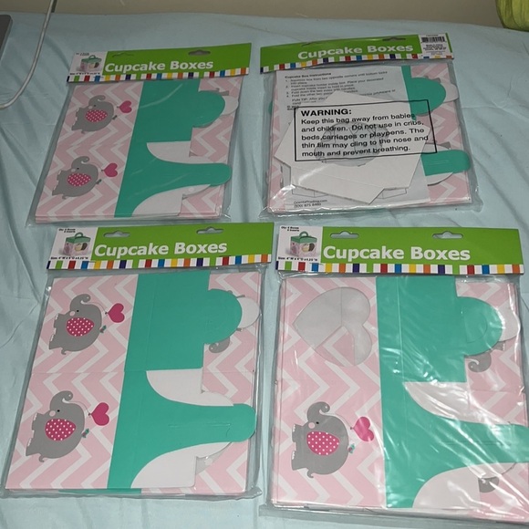 Cupcake single boxes elephant design cute cupcake boxes. Total 24 single cupcake - Picture 2 of 8